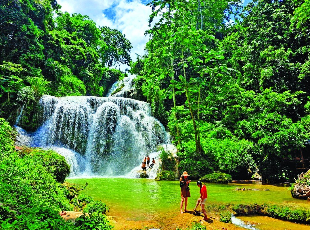 Hanoi to Van Son Cycling Tour 3 Days: Explore the Roof of Muong Bi